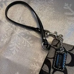 Coach | Bags | Euc Coach Wristlet With Stripe | Poshmark display picture 2